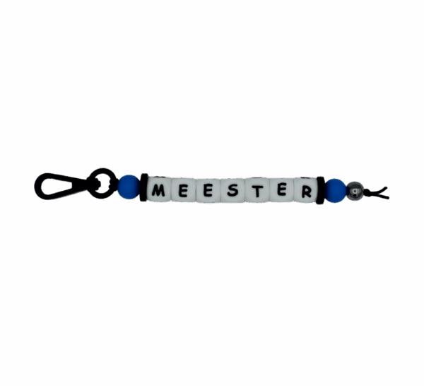 Handgemaakte sleutelhanger met siliconen kralen in verschillende kleuren.