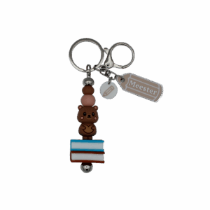 Gepersonaliseerde sleutelhanger met beertje en de tekst Meester