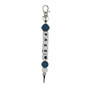 Gepersonaliseerde sleutelhanger met zwarte letters pake