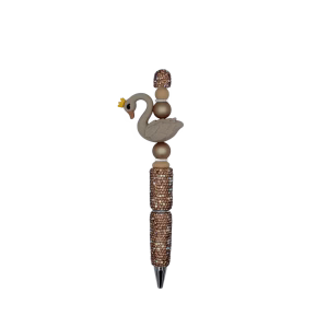 Unieke handgemaakte pen met siliconen kralen. Kleurrijk, herbruikbaar en ideaal als origineel cadeau of voor eigen gebruik. Inclusief extra navulling!