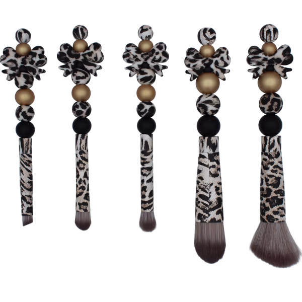 Set makeup borstels met silicone kralen. Ideaal al cadeau of om zelf te gebruiken.
